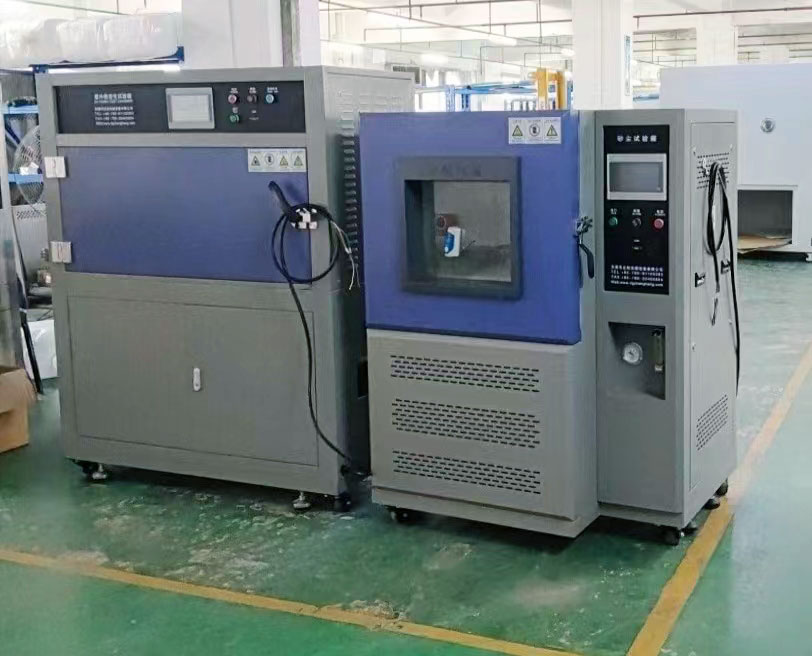 沙塵試驗箱和紫外線試驗箱送貨至珠?？蛻艄? height=