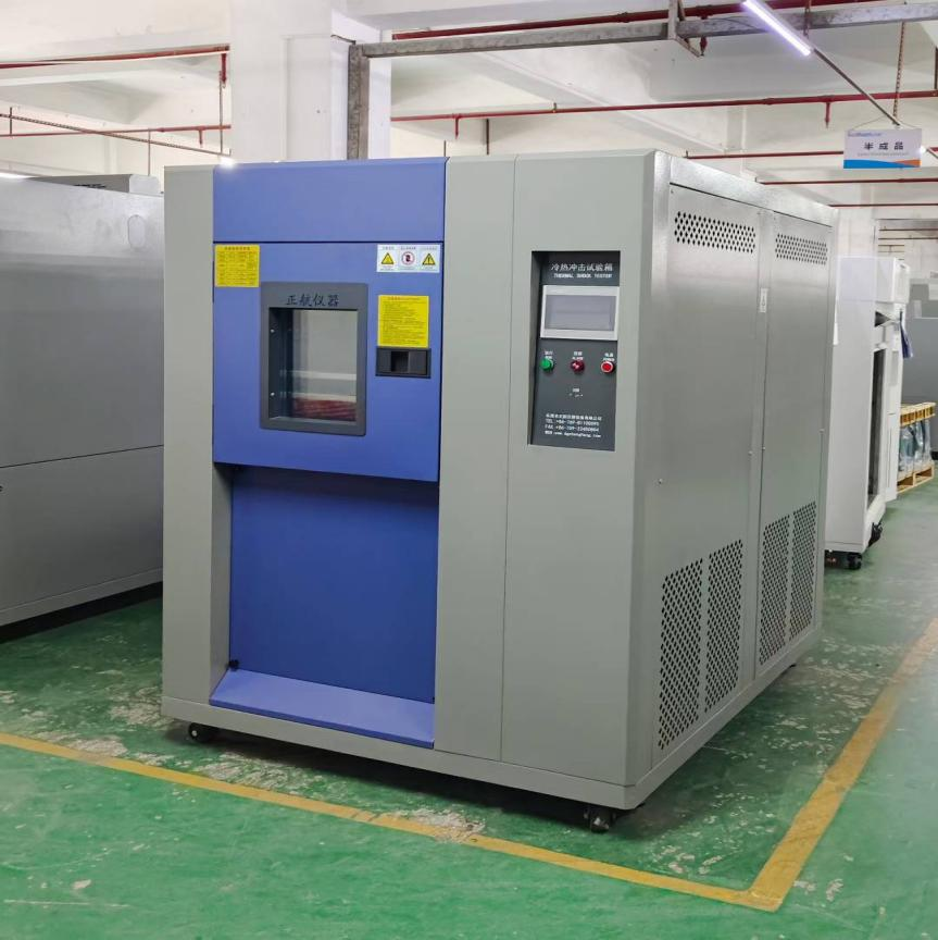 100L冷熱沖擊試驗(yàn)箱送貨深圳客戶公司